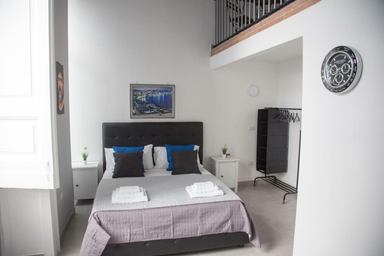 Vesuvius Luxury Suites نابولي المظهر الخارجي الصورة