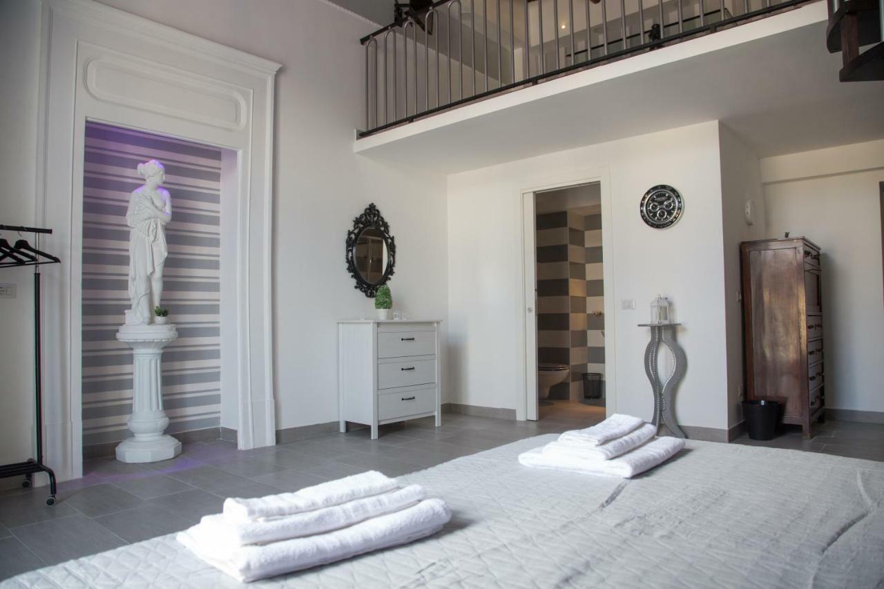 Vesuvius Luxury Suites نابولي المظهر الخارجي الصورة