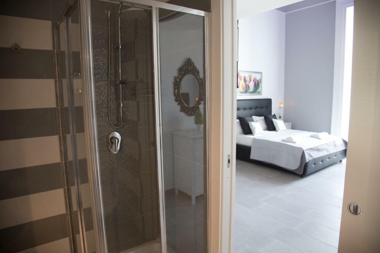 Vesuvius Luxury Suites نابولي المظهر الخارجي الصورة