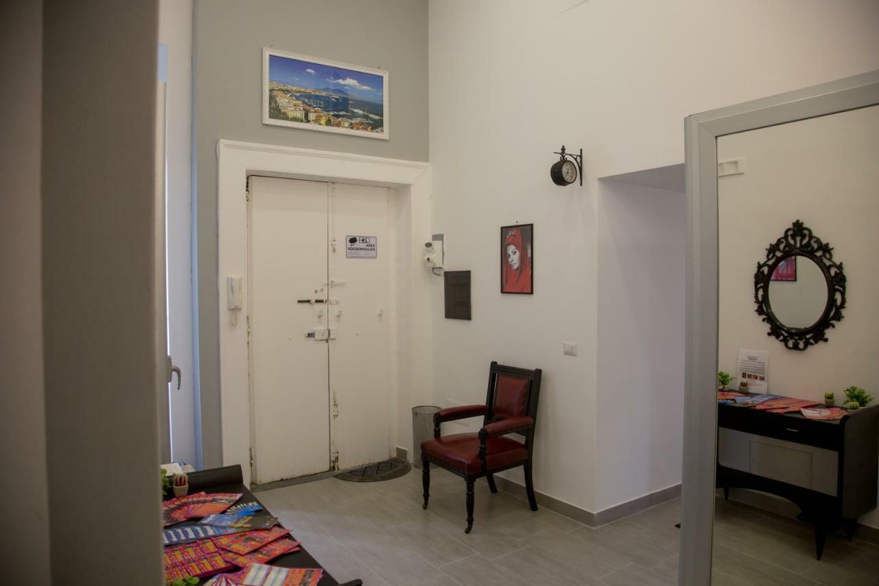 Vesuvius Luxury Suites نابولي المظهر الخارجي الصورة